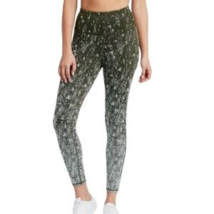 All in Motion Premium Olive Leggings Plant Leaf Print Thick Small